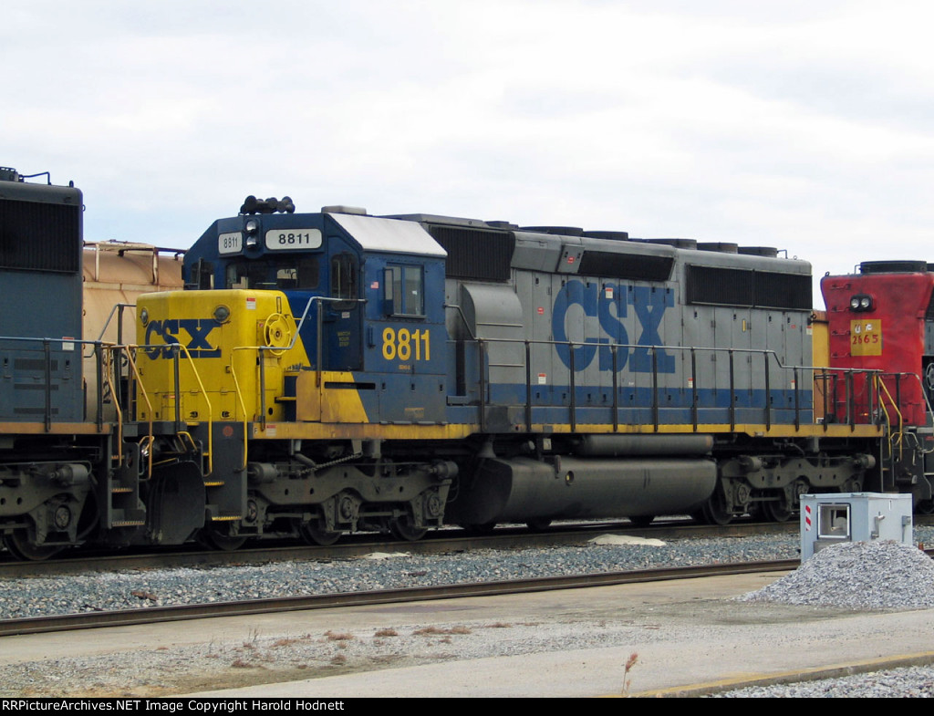 CSX 8811